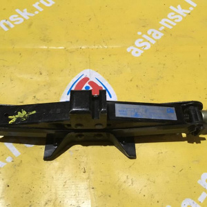 Домкрат Subaru Legacy BH5/BHE/BPE 800 кг./850кг.