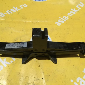 Домкрат Subaru Forester SG5 850 кг.