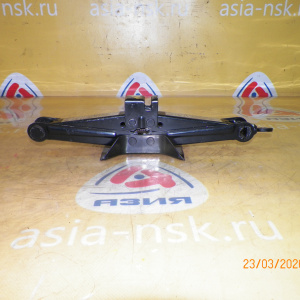 Домкрат Mazda Demio/Familia DY3W/DY3R/DY5W/DY5R/DC5R/DC5W/BJ5P/BJ5W/BJ3P/BJ5W/BJ8W/BJEP D37437790..B25D37790B 650 кг.