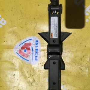 Домкрат Suzuki Aerio RD51S/RB51S/RB21S