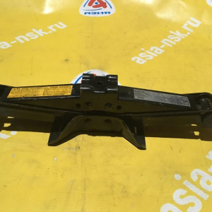 Домкрат Mitsubishi Lancer/Galant Fortis CY2A/CY3A/CY4A/CY5A/CY6A/CY8A/CY9A/CX1A/CX2A/CX3A/CX4A/CX5A/CX6A/CX8A/CX9A/CZ4A 9280A087 1000 кг.