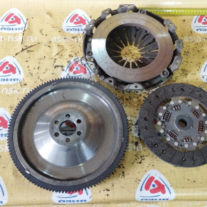 Маховик Nissan QR20/QR25 X-Trail T30 '2000-2007 одномассовый маховик ( не демпферный ) + корзина CLUTCHPRO ( диаметр диска 240 мм. ) CLUTCHPRO