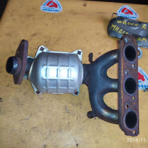 Коллектор выпускной Suzuki K6A-VE Wagon R MH21S / 1411072J20/1411083G80