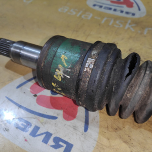 Привод Suzuki TD51W/TA02W/TA52W/TD02W/TD52W/TD62W Escudo/Vitara G16A/J20A/H25A перед, прав ВН-26шл. Н-26шл. Дефект внутреннего пыльника.