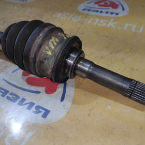 Привод Suzuki TD51W/TA02W/TA52W/TD02W/TD52W/TD62W Escudo/Vitara G16A/J20A/H25A перед, прав ВН-26шл. Н-26шл. Дефект внутреннего пыльника.