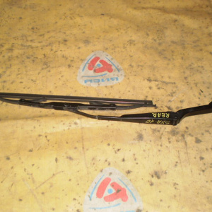 Держатель дворника Toyota Rav4 SXA10 R