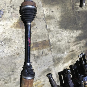 Привод Honda GP5 Fit перед, лев