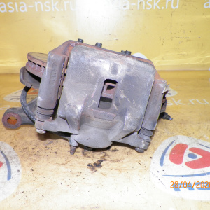 Ступица Toyota ZZE136/ZZE137/ZZE132/ZZE133 Voltz/Matrix перед, лев 2WD ABS. В сборе. Диаметр диска-275мм. 5шпилек. 43212-12370