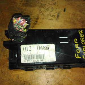 Блок предохранителей Ford Explorer 3 U152/UN152 '2001-2005