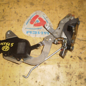 Замок двери Suzuki HT51S Swift перед, прав