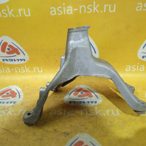 Кронштейн опоры двигателя Audi CDNC A4 B8/8K2/8T3/8RB перед, прав