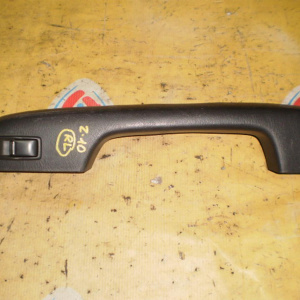 Пульт стеклоподъемника Nissan Cube Z10 зад, лев