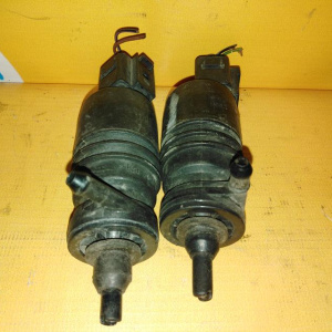 Насос омывателя Audi 1K5955651 A4 стекла 1 выход