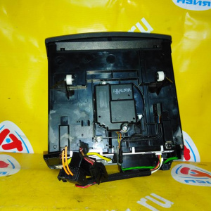 CD-чейнджер Mercedes E-Class W211/S211 в сборе с пеналом и блоком кнопок A2116800552 A2118202489