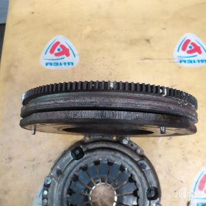 Маховик Nissan MR18/MR20/MRA8 X-Trail/Cube/Qashqai/Sentra/Tiida T31/Z12/J10/B16/B17/C11 m/t демпферный, + корзина ( диск 225 мм. ) 18 кг с диском и ко