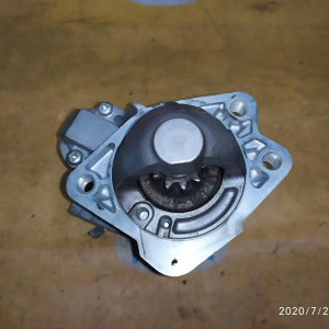 Стартер Mazda Z6 3/Axela BL a/t Z668 / M000T33371