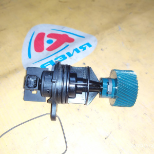 Датчик спидометра Nissan CG10 передний привод a/t ( 38 зуб. )