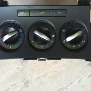 Климат-контроль Mazda BL6FJ Axela '2009-