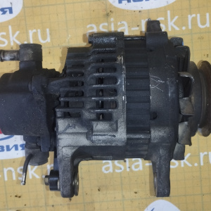 Генератор Mazda/Nissan R2 Bongo#Vanette SK82 вак. сзади. S/L / R2S218300B