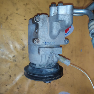 Компрессор кондиционера Mazda WL-AE/WL-AA BT-50 UN8F1