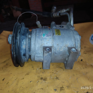 Компрессор кондиционера Mazda WL-AE/WL-AA BT-50 UN8F1