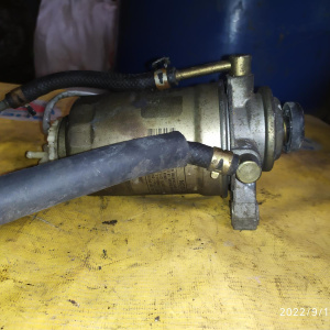 Насос ручной подкачки Toyota 2L-TE Mark II LX90/LX100 23301-54600 + 84461-35060