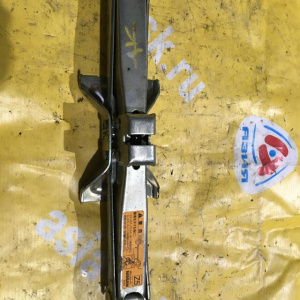 Домкрат Nissan Cefiro/Wingroad/Primera/Avenir A33/Y11/P11/P12/W11 950 кг.