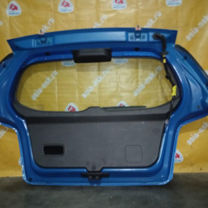 Дверь задняя Chevrolet Aveo T300 '2011-2016 спойлер