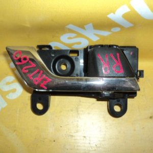 Ручка двери внутренняя TOYOTA Allion ZRT260 зад, прав внутр.