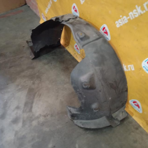 Подкрылок Chevrolet Aveo T300 '2011-2016 перед, прав в сборе 2 части 95479570