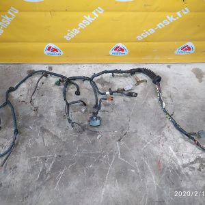 Коса ДВС Toyota 5L Hilux Pick Up LN147 4WD m/t тнвд механический 22100-5B720