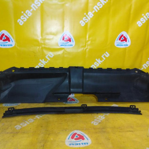 Накладка на телевизор Audi A4 B8/8K2 '2007-2012 пара, нижняя 8T0807217A + верхняя 8K0807081