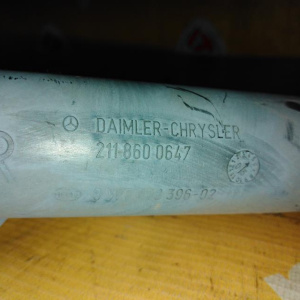 Форсунка омывателя фар Mercedes E-Class W211/S211 '2002-2006 R до рестайлинга A2118600647