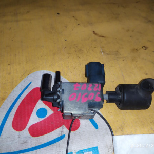 Клапан вакуумный Toyota 90910-12207 Lite Ace Noah/Town Ace Noah CR50 3C-TE