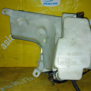 Бачок омывателя BMW X5 E53 7.8L +3 насоса+датчик (под омыватель фар) 61678252738 '1999-2006