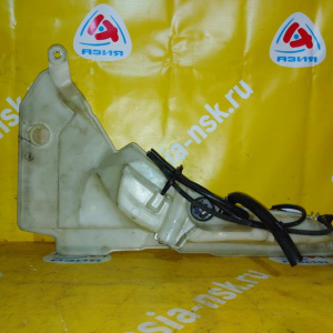 Бачок омывателя Audi A6 C6/4F2/4F5/4FH +2 насоса+датчик 4F0955451M 4F0955453M '2004-2005