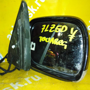Зеркало Volkswagen Touareg 7LA прав LC9Z до рест 8k (треснут поворотник) '2005