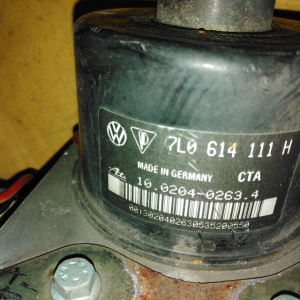 Блок ABS Volkswagen Touareg 7LA ESP 7L0614111H 7L0907379G 7L0614111HBEF '2004-2006