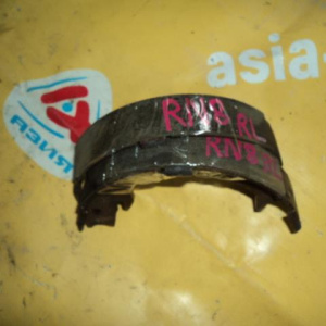 Колодки тормозные Honda Stream RN8 2 шт. зад, лев