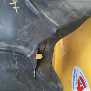 Подкрылок Mazda Demio DW3W перед, прав дефект