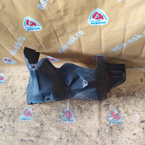 Подкрылок Mazda Demio DW3W перед, прав дефект