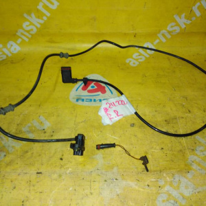 Датчик износа тормозный колодок Mercedes E-Class W211/W219/C219 зад, прав с проводом A2115400505 A2115401717
