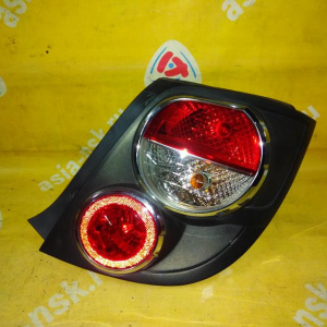 Стоп Chevrolet Aveo T300 '2011-2016 R Хэтчбек, окантовка хром, правый руль-туманка 13161