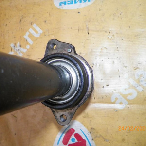 Привод Toyota ACM21 Ipsum перед, прав ВАЛ ПРОМЕЖУТОЧНЫЙ С ГРАНАТОЙ 43030-44020