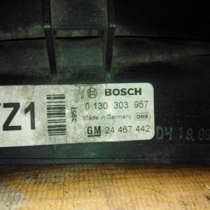 Вентилятор радиатора Opel Astra H A04/A05 LCH/Z22YH 24467444 Вытяжной, внутри YZ1 24467442