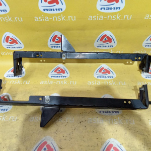 Крепление радиатора Ford Explorer 3 U152/UN152 Cologne V6/XS/Romeo V8/2V '2004 4.0L 4.6L