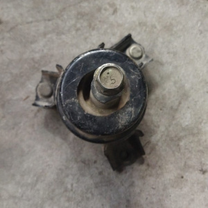 Подушка двигателя Toyota 5S Scepter SXV15