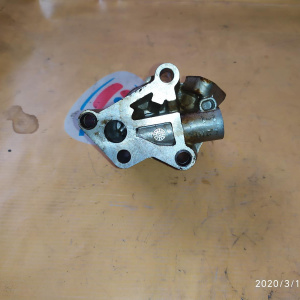 Насос масляный Mazda L3-VE Axela/3 BK5P L31014100D / 3M4G-6600-BE