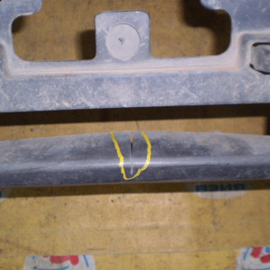 Бампер TOYOTA RAV4 SXA10 '1994-1997 перед сиг. 42-4 (Дефект) 52119-42010