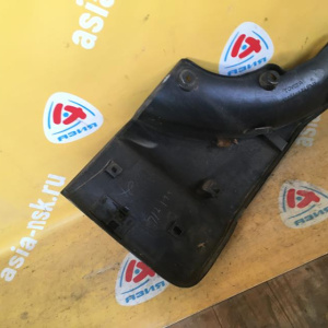 Накладка 5-й двери Toyota RAV4 ACA30 R 76805-42010